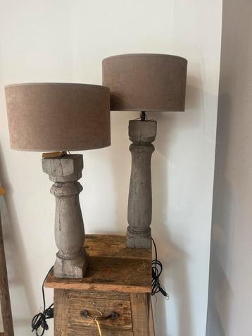 Rustieke Lampen Set - Hout & Neutrale Kap beschikbaar voor biedingen