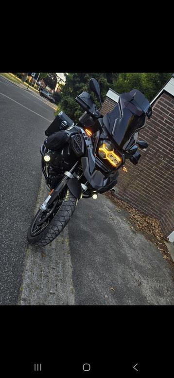 BMW R 1250 GS Adventure 2023 Triple Black - Akra - Kofferset beschikbaar voor biedingen