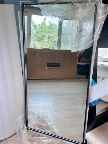 Ben Oblon Spiegel 160x4,5x80 mat zwart met verlichting beschikbaar voor biedingen