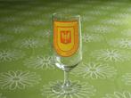 Apeldoornse Boys Jeugdafdeling - bierglas op voet, Ophalen of Verzenden, Zo goed als nieuw, Overige binnenlandse clubs, Overige typen