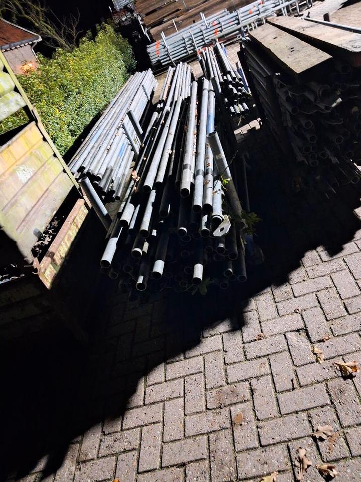 Steigermateriaal, Doe-het-zelf en Verbouw, Steigers, Gebruikt, Overige typen, 5 meter of hoger, Ophalen