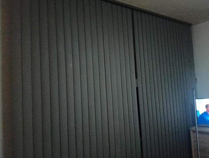 Te koop lamellen stof antraciet grijs, Huis en Inrichting, Stoffering | Gordijnen en Lamellen, Zo goed als nieuw, 200 cm of meer