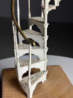 Staircase Model trap wit metaal, Ophalen