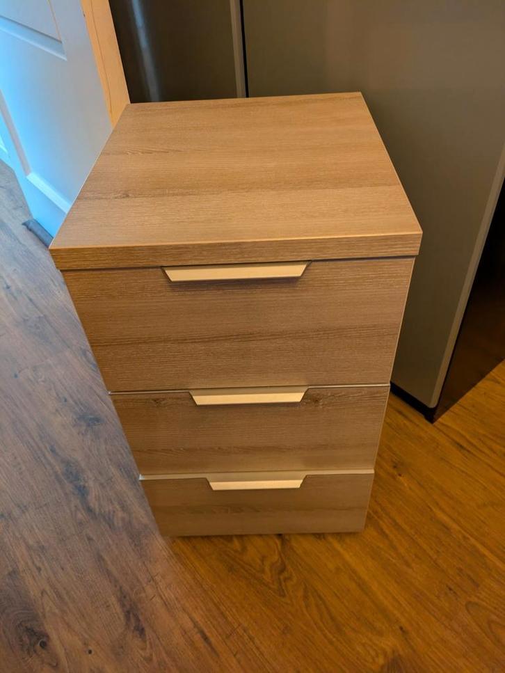 2 Nachtkastjes met 3 lades, Huis en Inrichting, Kasten | Ladekasten, Gebruikt, Minder dan 100 cm, Minder dan 50 cm, 25 tot 50 cm