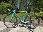 Bianchi Sempre Pro Carbon racefiets in uitstekende staat, 28 inch, Carbon, Heren, Zo goed als nieuw