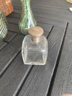 Antieke Parfumflesje met zilveren dop, Antiek en Kunst, Antiek | Goud en Zilver, Ophalen of Verzenden, Zilver