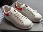 Alexander McQueen, Wit, Ophalen of Verzenden, Sneakers of Gympen, Zo goed als nieuw