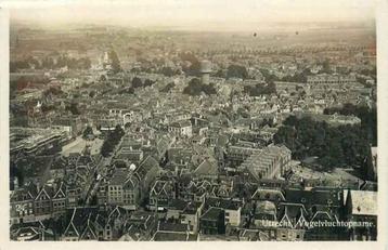 (301-161-021) Utrecht Vogelvluchtopname beschikbaar voor biedingen