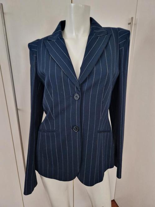APRIORI COLBERT DONKERBLAUW KRIJTSTREEP MT 36, Kleding | Dames, Jasjes, Kostuums en Pakken, Zo goed als nieuw, Maat 36 (S), Blauw
