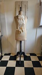 Paspop/buste op poot. Inclusief accessoires, Ophalen of Verzenden