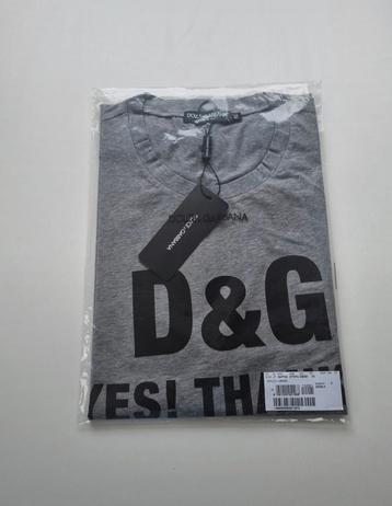 Dolce & Gabbana T-shirt Maat 52  beschikbaar voor biedingen