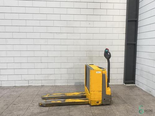 Palletwagens Elektrisch Jungheinrich EJE C20 2016, Zakelijke goederen, Machines en Bouw | Heftrucks en Intern transport, Palletwagen