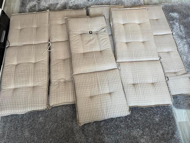 6 Tuinstoelkussens met hoes - 1 met vlek, Huis en Inrichting, Woonaccessoires | Kussens, Gebruikt, Beige, Vierkant, Ophalen of Verzenden