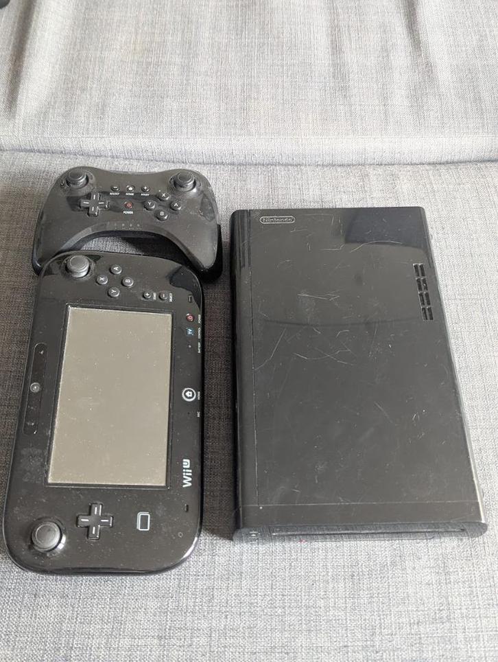 Wii U Premium + Games, Spelcomputers en Games, Spelcomputers | Nintendo Wii U, Gebruikt, Met 1 controller, Ophalen of Verzenden