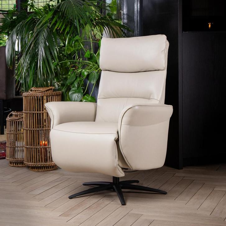 Opruiming 20% korting Luxe relaxfauteuil hoogte verstebaar, Huis en Inrichting, Fauteuils, Nieuw, Leer, Metaal, 50 tot 75 cm, 75 tot 100 cm