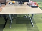 Standaard bureau, Ophalen, Zo goed als nieuw, Bureau