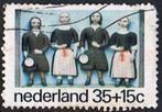 Nerderland 2 kinderzegels gestempeld uit 1975, Postzegels en Munten, Postzegels | Nederland, Verzenden, Na 1940, Gestempeld