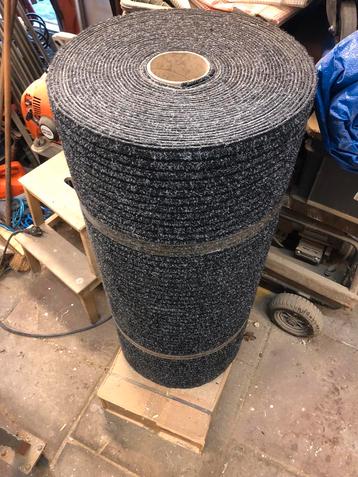 Loper, mat, vloerbedekking, auto mat beschikbaar voor biedingen