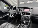 Volvo V40 Cross Country 1.5 T3 Polar+ Luxury | Camera | DAB, 4 cilinders, 700 kg, Wit, Bedrijf
