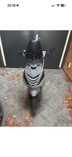 Piaggio Zip 4T (2018) - Goede staat, recent onderhoud!, Fietsen en Brommers, Brommeronderdelen | Scooters, Ophalen of Verzenden