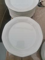 Borden 39 stuks porcelein, Ophalen of Verzenden, Overige stijlen, Bord(en)