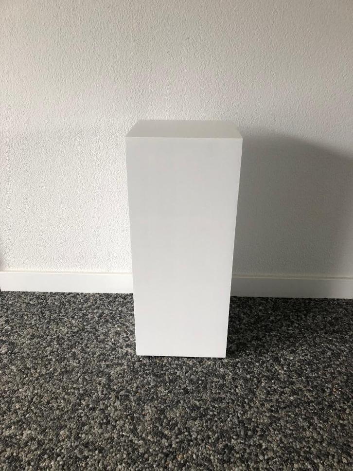 MAATWERK; WITTE ZUIL SOKKEL PILAAR KOLOM CONSOLE 50x20x20cm, Huis en Inrichting, Woonaccessoires | Zuilen en Pilaren, Nieuw, Ophalen of Verzenden