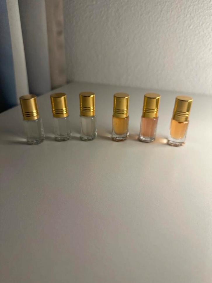 Musc Parfum Rollers - Diverse Geuren, Sieraden, Tassen en Uiterlijk, Uiterlijk | Parfum, Nieuw, Ophalen of Verzenden