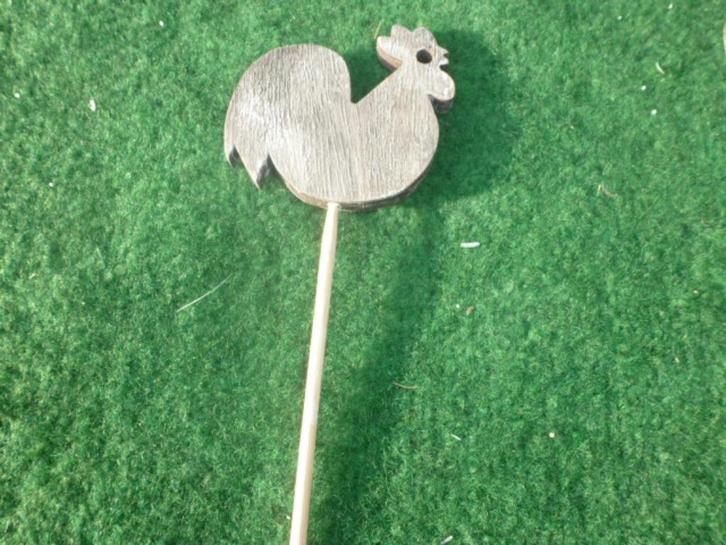 NIEUW 3 x 10 houten kip figuurtjes grijs op lange stok, Diversen, Pasen, Nieuw, Ophalen of Verzenden
