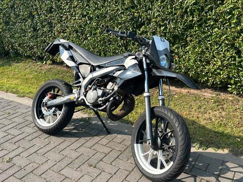 Derbi DRD extreme racing 2012, Fietsen en Brommers, Brommers | Derbi, Gebruikt, Maximaal 45 km/u, Ophalen