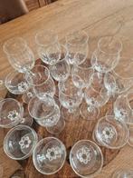 Prachtig glasservies eind jaren 80 (34 delen), Huis en Inrichting, Ophalen, Glas, Overige stijlen, Glas of Glazen