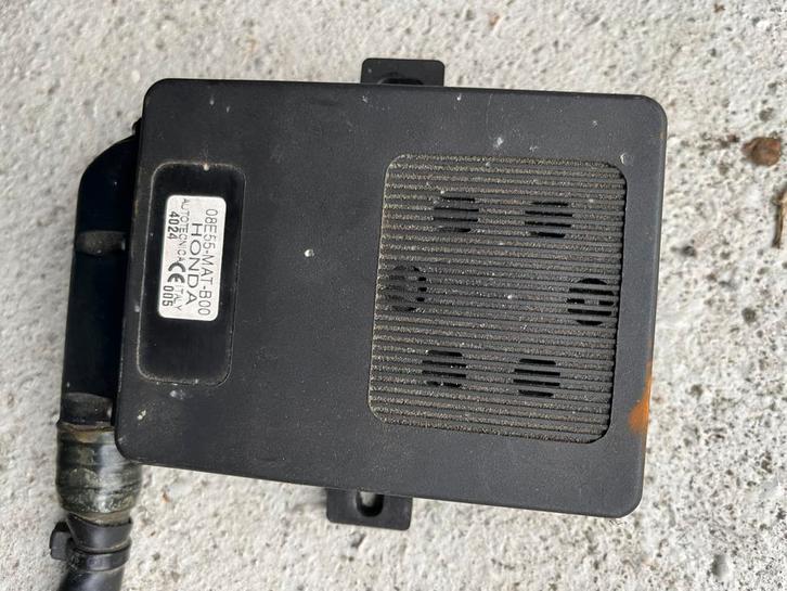 Alarm met afstandsbediening honda pan st1100, Motoren, Onderdelen | Honda, Gebruikt, Ophalen of Verzenden
