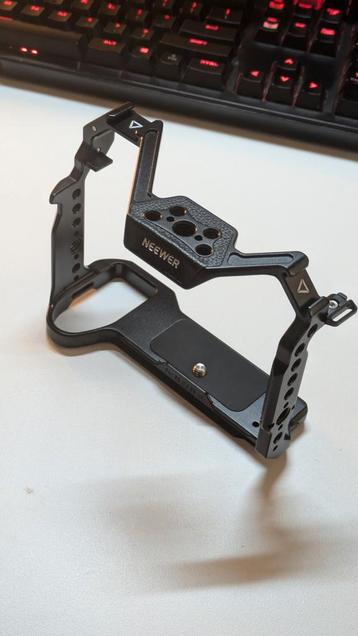 Neewer Camera Cage - Lumix S5 II / G9 II / S5 iix beschikbaar voor biedingen