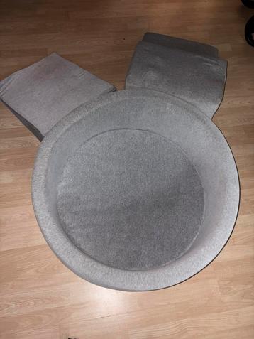 Ballenbak voor kinderen beschikbaar voor biedingen