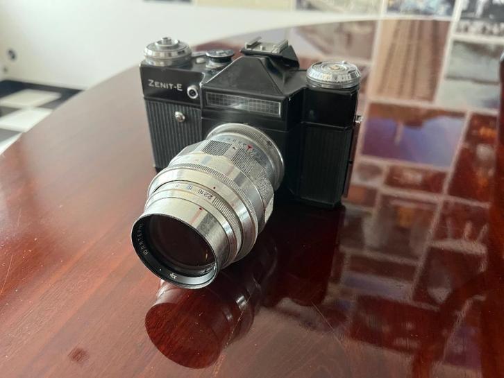 Zenit E met Jupiter 11 lens, Audio, Tv en Foto, Fotocamera's Analoog, Gebruikt, Spiegelreflex, Overige Merken, Verzenden