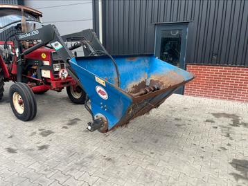 AP VDC-2000 Voerdoseercontainer beschikbaar voor biedingen