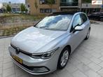 Volkswagen Golf 1.5 TSI Style | PANO | PDC | Sfeerverlichtin, Voorwielaandrijving, 65 €/maand, Euro 6, 4 cilinders