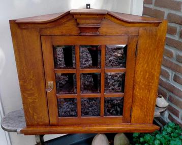Antiek Houten Kast Kastje Wandkast Wandkastje Hoekkast beschikbaar voor biedingen