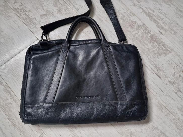 Cowboysbag leren tas voor de laptop, Sieraden, Tassen en Uiterlijk, Tassen | Rugtassen, Gebruikt, Overige merken, 40 cm of meer