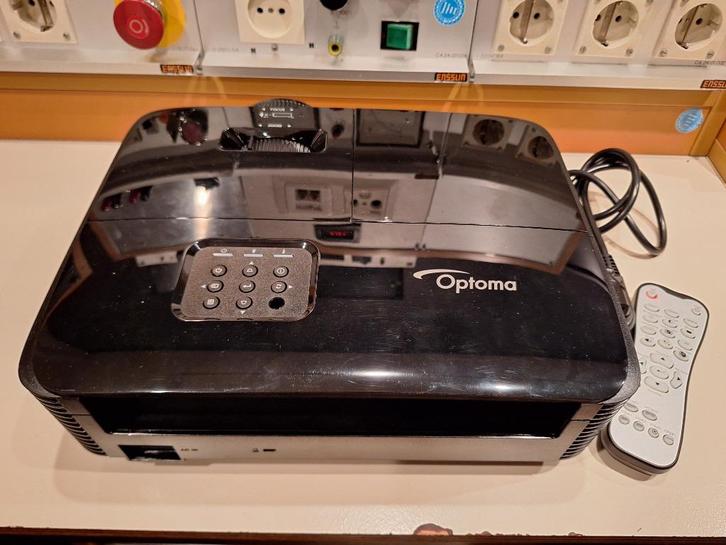 Optoma S334e SVGA DLP beamer/projector (ZGAN!), Audio, Tv en Foto, Beamers, Zo goed als nieuw, DLP, Full HD (1080), Ophalen of Verzenden