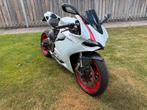 Ducati 899 Panigale, Motoren, 898 cc, 2 cilinders, Motorrijbewijs A, Meer dan 35 kW