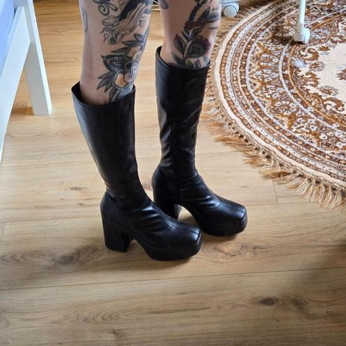 Sacha laarzen 39, Kleding | Dames, Schoenen, Zo goed als nieuw, Hoge laarzen, Zwart, Verzenden