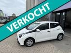 Toyota Aygo 1.0 VVT-i x-fun AIRCO! LED! FACELIFT! INRUIL MOG, Voorwielaandrijving, Stof, Gebruikt, 4 stoelen
