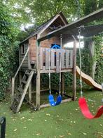 Gratis af te breken zsm: Speelhuisje met schommels, Kinderen en Baby's, Speelgoed | Buiten | Speelhuisjes, Ophalen, Gebruikt, Hout
