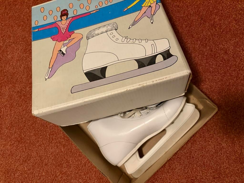 Witte Kunstschaatsen - Maat 36, Sport en Fitness, Schaatsen, Ophalen of Verzenden, Zo goed als nieuw, Kunstschaatsen, Overige merken