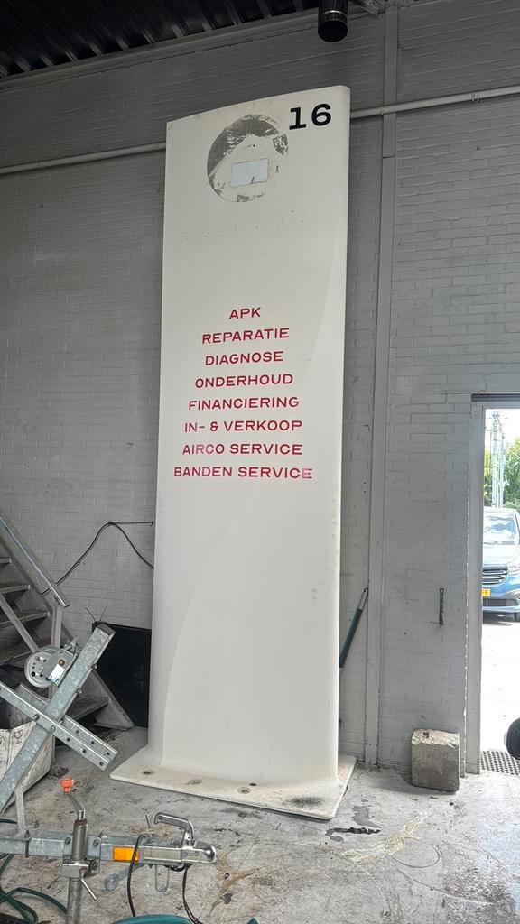 Reclame  bord  licht gewicht ongeveer 4.5m  hoog, Verzamelen, Merken en Reclamevoorwerpen, Gebruikt, Reclamebord, Ophalen of Verzenden