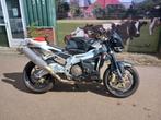 2011 aprilia tuono 1000R project 6840km,s, Motoren, Motoren | Aprilia, 2 cilinders, Sport, Particulier, Meer dan 35 kW