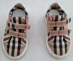 Burberry schoentjes unisex maat 21 merk baby schoenen beige, Kinderen en Baby's, Babykleding | Schoentjes en Sokjes, Verzenden