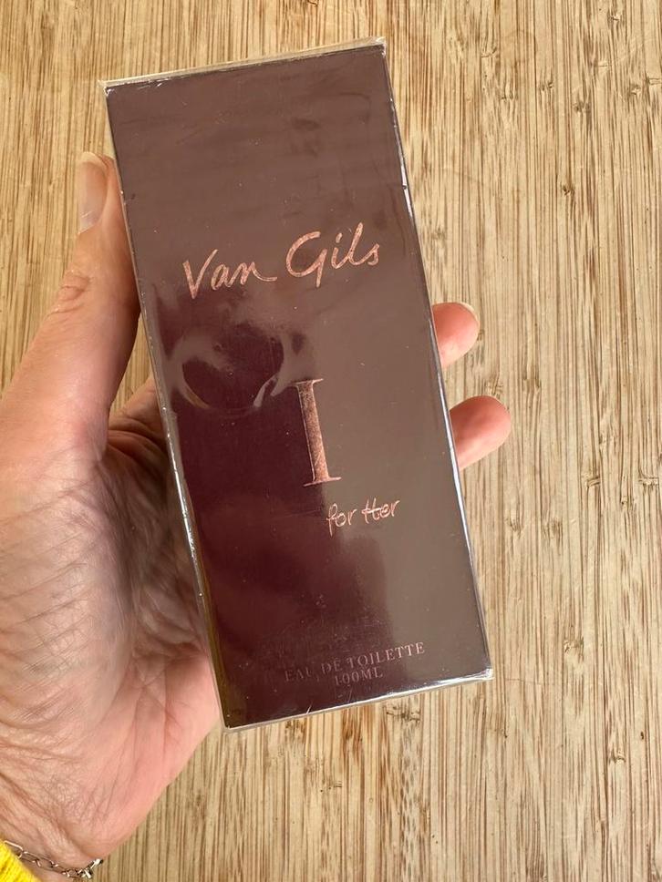 Van Gils 1 for her 100 ml eau de toilette, Sieraden, Tassen en Uiterlijk, Uiterlijk | Parfum, Zo goed als nieuw, Ophalen of Verzenden