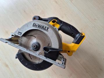 Dewalt cirkelzaag beschikbaar voor biedingen