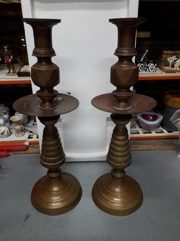 SET ANTIEKE BRONZEN KRAAGKANDELAARS I.Z.G.ST hoog 46 cm !!, Antiek en Kunst, Antiek | Kandelaars, Koper of Brons, Ophalen of Verzenden